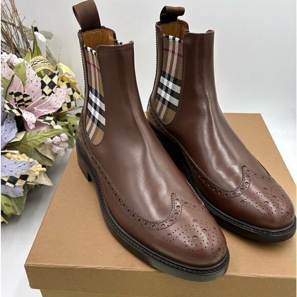 Men’s Burberry brown tanner check boots size 42 made in Italy - Picture 1 of 11